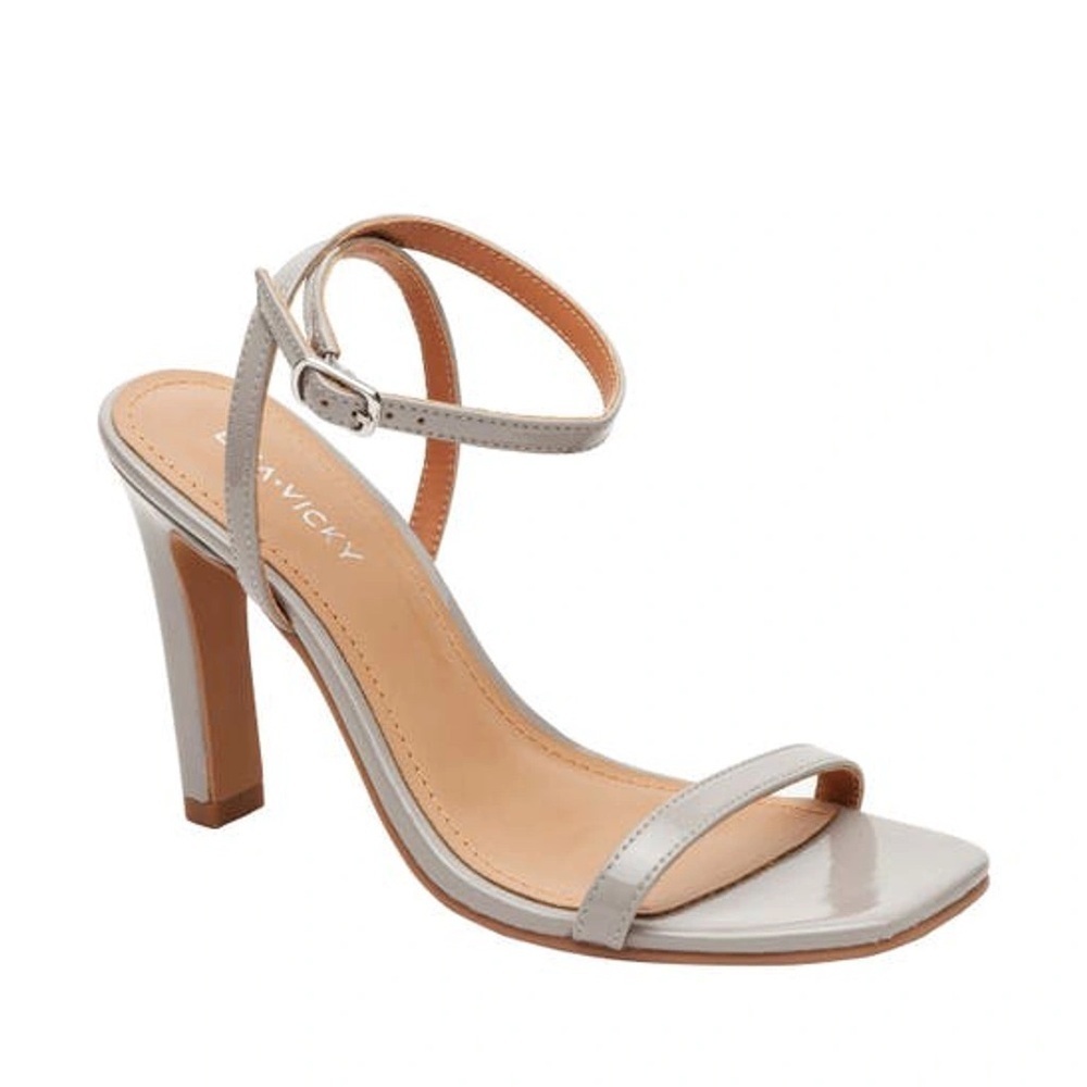 Women's Grave Taupe Heels Sz 8